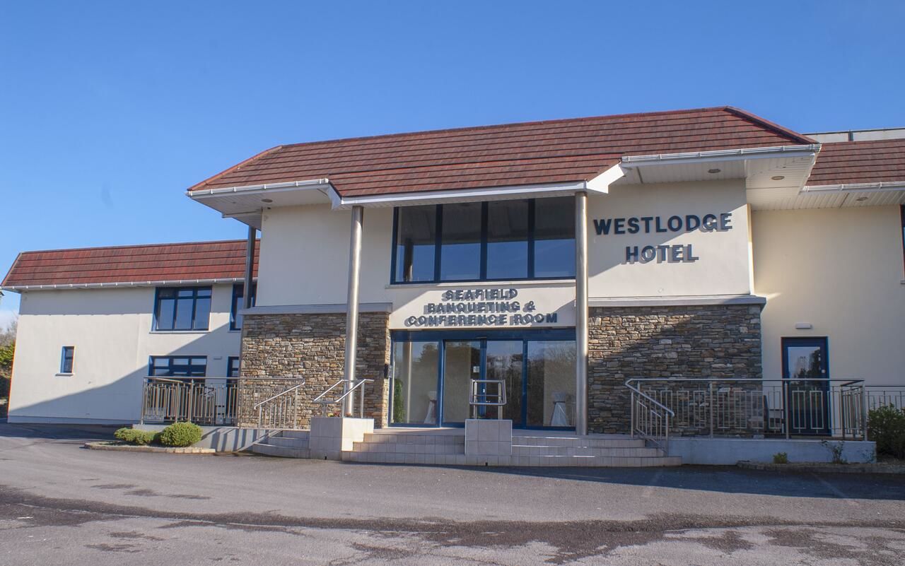 Отель Westlodge Hotel & Leisure Centre Бантри-4
